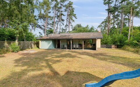 Henri - 800M from the Sea: Tetto, Casa, Zona Residenziale, Casa, Estate, Villetta, Design