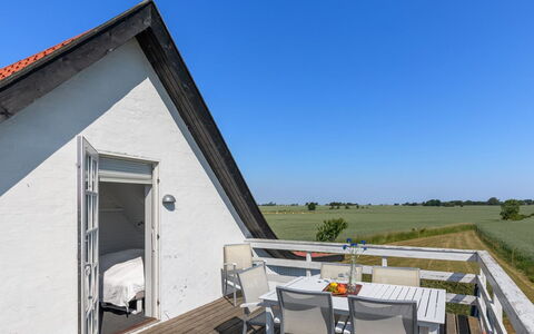 Nilia - 3.5Km from the Sea: Legna, Tetto, Architettura, Casa, Casa, Villetta, Raccordo, Latifoglie, Pendenza, Estate