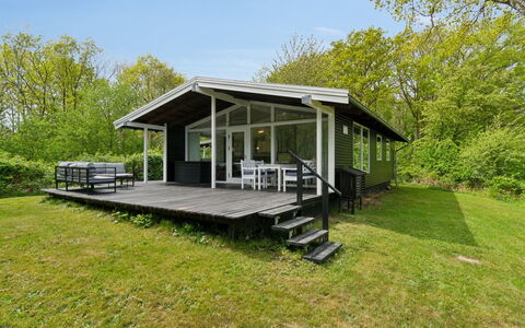 Esben - 350M from the Sea: Legna, Casa, Villetta, Casa, Tetto, Area Rurale, Raccordo, Log Cabin, Edifici Giardino, Latifoglie