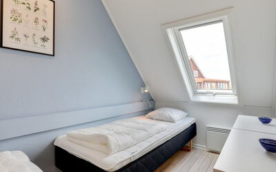 Majvi - 300M from the Sea