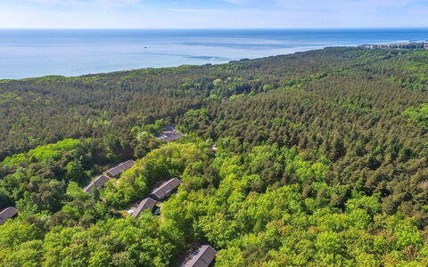 Verner - 500M from the Sea: Casa, Zona Residenziale, Casa, Villetta, Tetto, Lotto, Raccordo, Giardino, Estate, Prato