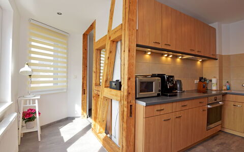 Carola: Cabinetry, Controsoffitto, Costruzione, Elettrodomestico Da Cucina, Cucina, Legna, Cucina Stufa, Lavello, Color Legno, Elettrodomestico