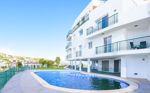 Brisa Mar: Cielo, Acqua, Proprietà, Costruzione, Azzurro, Finestra, Urban Design, Condominio, Aqua, Tempo Libero