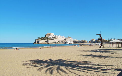 Peñiscola 632: Cielo, Acqua, Spiaggia, Costiera E Morfologie Oceanic, Albero, Street Luce, Arecales, Paesaggio, Orizzonte