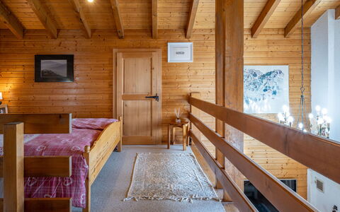 Le Sorbier: Legna, Interior Design, Color Legno, Pavimentazione, Pavimento, Latifoglie, Fascio, Villetta, Albero, Immobiliare