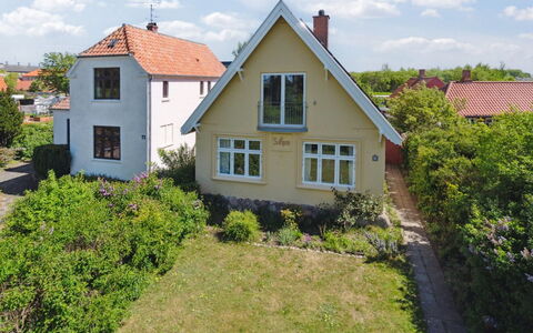 Detlef - 200M from the Sea: Legna, Casa, Villetta, Casa, Tetto, Area Rurale, Raccordo, Log Cabin, Edifici Giardino, Latifoglie