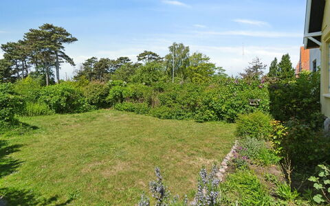 Detlef - 200M from the Sea: Legna, Casa, Villetta, Casa, Tetto, Area Rurale, Raccordo, Log Cabin, Edifici Giardino, Latifoglie