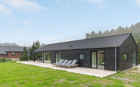 Iivo - 350M from the Sea: Legna, Casa, Villetta, Casa, Tetto, Area Rurale, Raccordo, Log Cabin, Edifici Giardino, Latifoglie