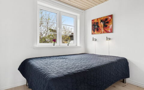 Algeth - 350M from the Sea: Legna, Camera Da Letto, Interior Design, Letto, Pavimentazione, Pavimento, Bedding, Lenzuolo, Telaio Del Letto, Casa