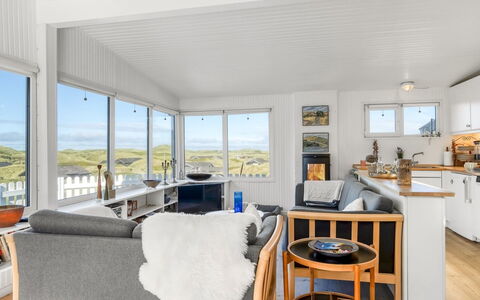 Ineke - 295M from the Sea: Casa, Villetta, Latifoglie, Design, Soggiorno