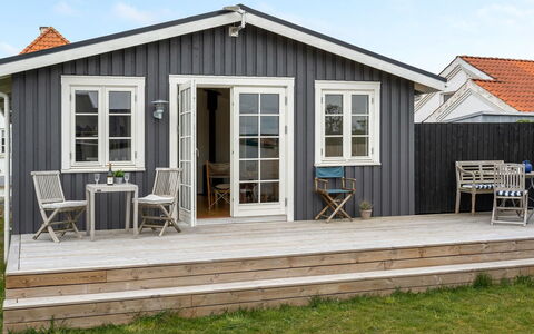 Sofine - 250M from the Sea: Legna, Porta, Villetta, Raccordo, Plank, Latifoglie, Deck, Portico, Edifici Giardino, Capannone