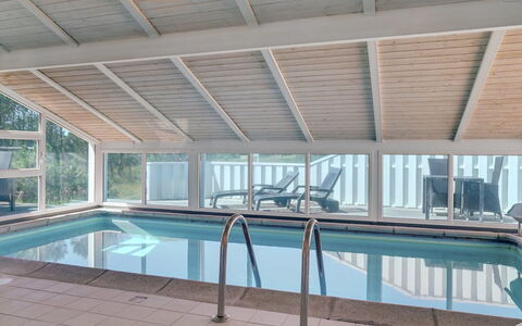 Gorica - 450M from the Sea: Tetto, Casa, Zona Residenziale, Casa, Estate, Villetta, Design