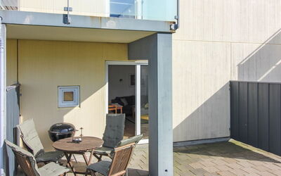 Tinke - 150M from the Sea