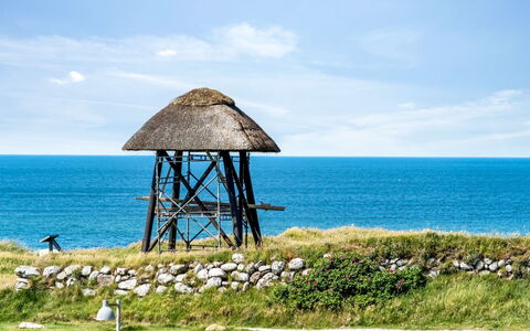 Solveg - 150M from the Sea: Cielo, Blu, Orizzonte, Mare, Costiera E Morfologie Oceanic, Oceano, Costa, Thatching, Riva