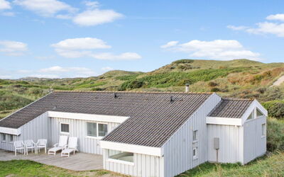 Avni - 200M from the Sea