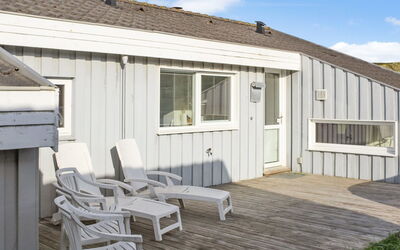Avni - 200M from the Sea
