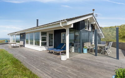 Alyssa - 300M from the Sea