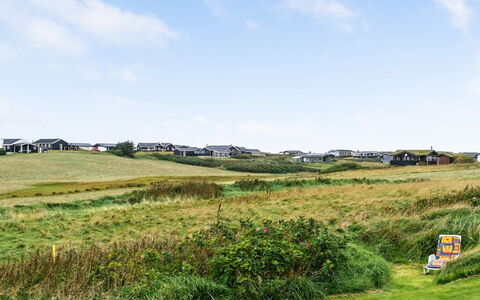Marne - 500M from the Sea: Legna, Casa, Villetta, Casa, Tetto, Area Rurale, Raccordo, Log Cabin, Edifici Giardino, Latifoglie