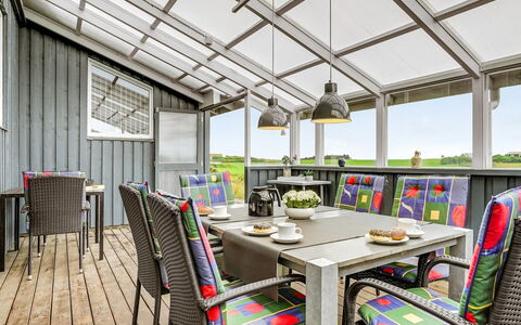 Marne - 500M from the Sea: Legna, Casa, Villetta, Casa, Tetto, Area Rurale, Raccordo, Log Cabin, Edifici Giardino, Latifoglie