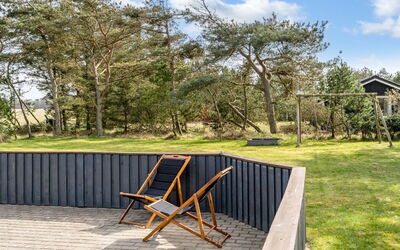 Richardine - 850M from the Sea