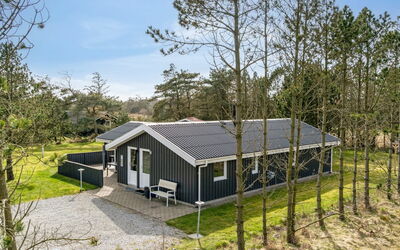 Richardine - 850M from the Sea