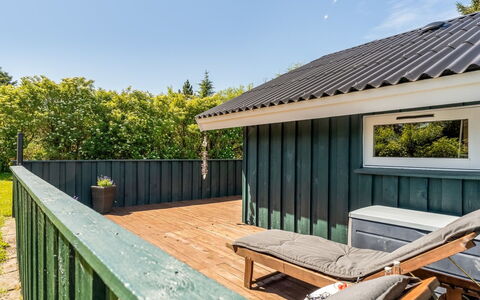 Seda - 600M from the Sea: Legna, Tetto, Villetta, Log Cabin, Estate, Fascio, Legname, Portico, Design, Latifoglie