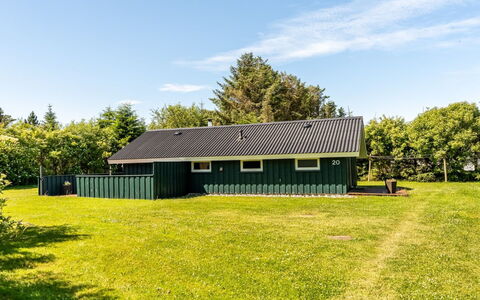 Seda - 600M from the Sea: Legna, Tetto, Villetta, Log Cabin, Estate, Fascio, Legname, Portico, Design, Latifoglie