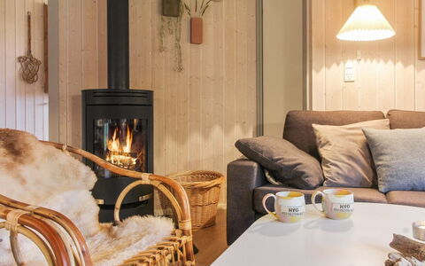 Lovisa - 500M from the Sea: 