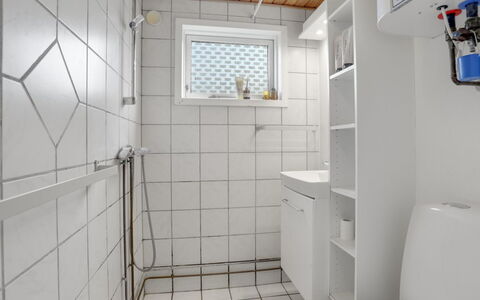 Sande - 450M from the Sea: Casa, Casa, Porta, Tetto, Villetta, Estate, Giardino, Shade, Raccordo, Cortile