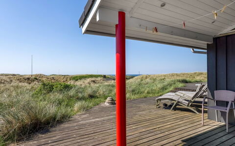 Lauri - 350M from the Sea: Tetto, Casa, Zona Residenziale, Casa, Estate, Villetta, Design