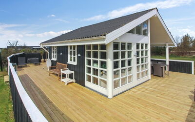 Bjari - 850M from the Sea