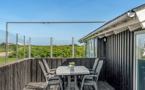 Sina - 300M from the Sea: Casa, Casa, Porta, Tetto, Villetta, Estate, Giardino, Shade, Raccordo, Cortile