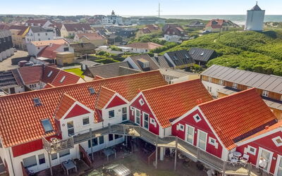 Poulsen - 200M from the Sea