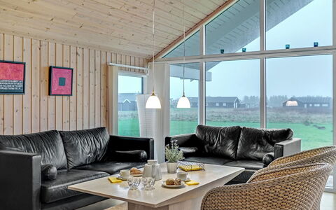 Mattis - 650M from the Sea: Mobilia, Interior Design, Legna, Soffitto, Divano, Soggiorno, Casa, Pavimentazione, Camera, Pavimento