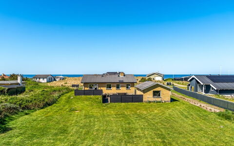 Nayeli - 275M from the Sea: Blu, Tetto, Casa, Villetta, Mare, Oceano, Costa, Raccordo, Immagini