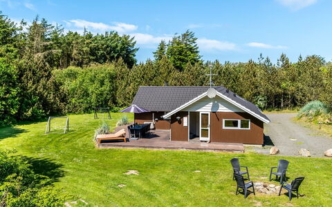 Gottfrede - 600M from the Sea: 