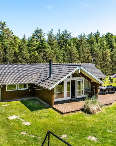 Gottfrede - 600M from the Sea