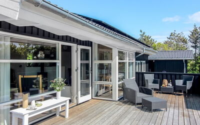 Elvan - 450M from the Sea