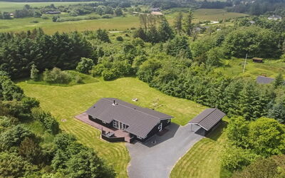 Beeke - 1.4Km from the Sea
