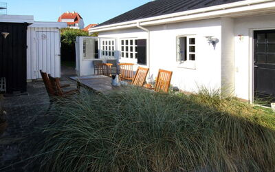 Norman - 150M from the Sea