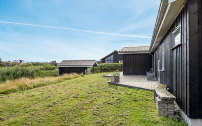 Fabio - 450M from the Sea