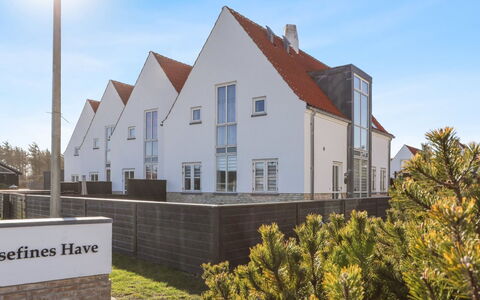 Thythulf - 550M from the Sea: Materiale Composito, Estate, Raccordo, Illuminazione Diurna