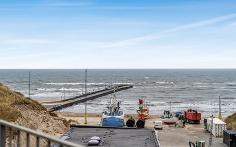 Radica - 50M from the Sea: Costa, Mare, Costiera E Morfologie Oceanic, Oceano, Spiaggia, Riva, Sabbia, Wind Wave, Onda, Baia