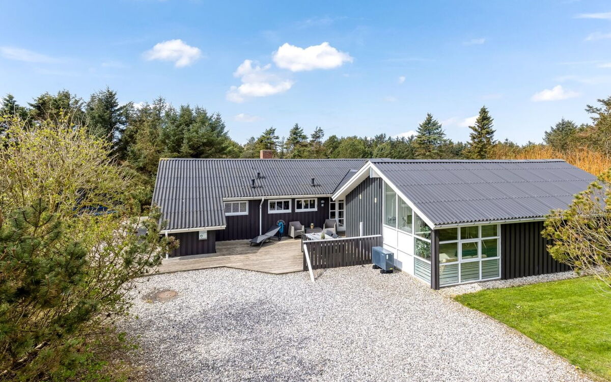 Lempi - 300M from the Sea