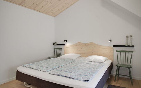 Armi - 75M from the Sea: Tetto, Casa, Casa, Villetta, Raccordo, Estate, Driveway, Edifici Giardino, Cortile, Capannone