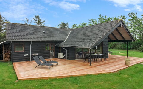 Harri - 850M from the Sea: Casa, Casa, Porta, Tetto, Villetta, Estate, Giardino, Shade, Raccordo, Cortile