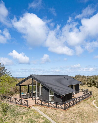 Tayara - 300M from the Sea