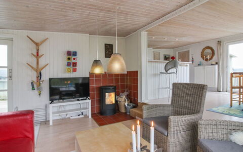 Dyveke - 220M from the Sea: Tetto, Lotto, Villetta, Casa, Area Rurale, Capannone, Raccordo, Edifici Giardino, Log Cabin, Capanna