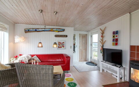 Dyveke - 220M from the Sea: Tetto, Lotto, Villetta, Casa, Area Rurale, Capannone, Raccordo, Edifici Giardino, Log Cabin, Capanna
