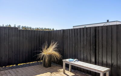 Frænde - 600M from the Sea